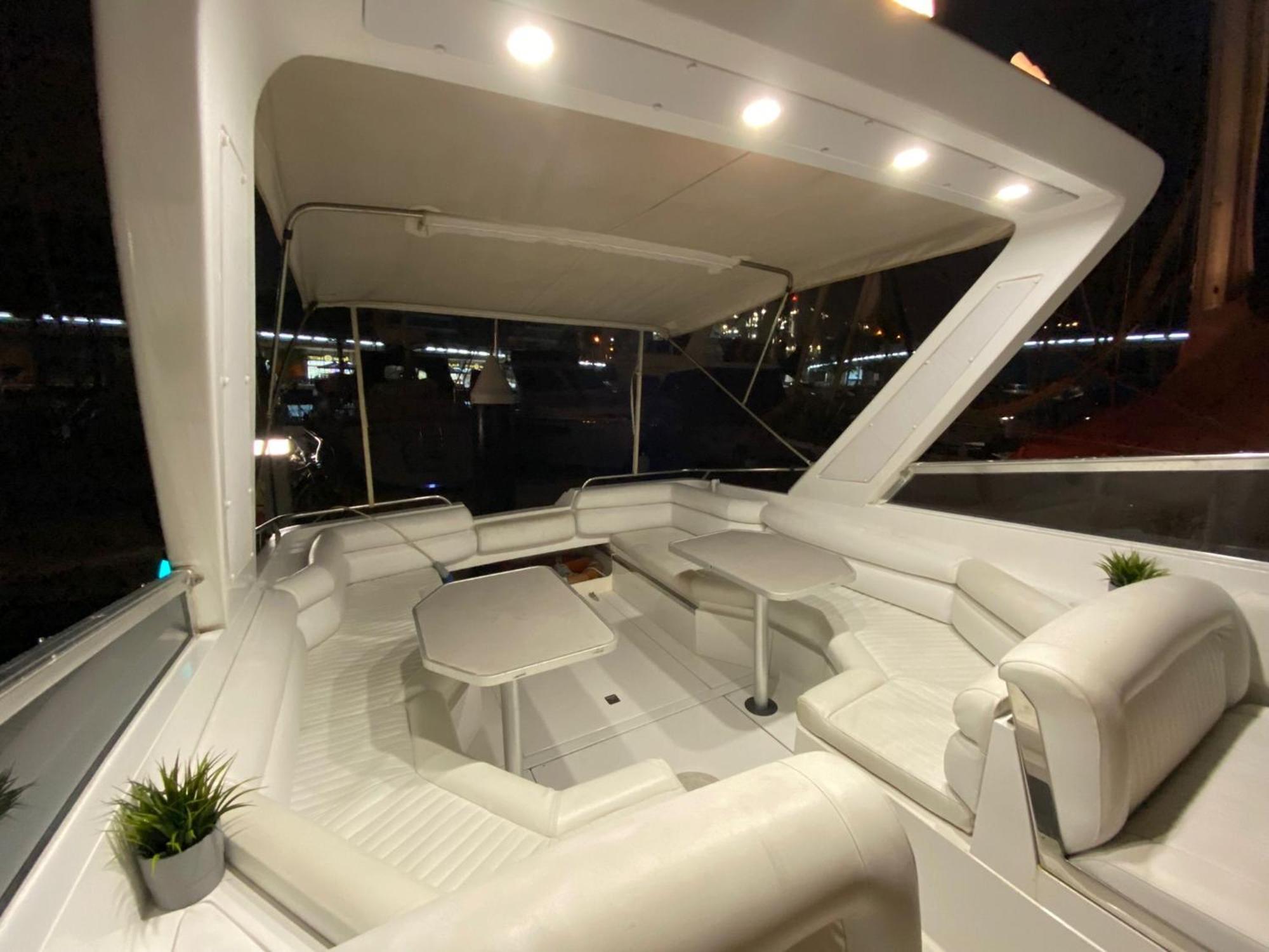 Alojamiento En Barco Voralamar Hotel Valencia Exterior photo